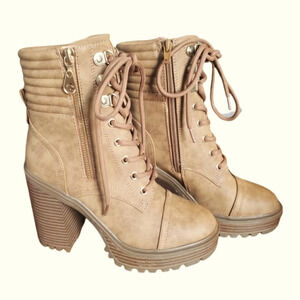 GBG Los Angeles Chunky Heel Lace Up Lug Sole Combat Boot Natural, Women'…